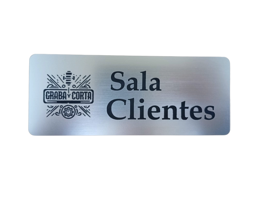 Placa identificativa sala-puerta